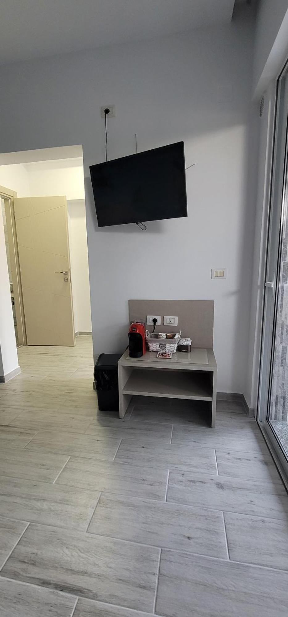 Apartament Suncoast Near Port & Saranda