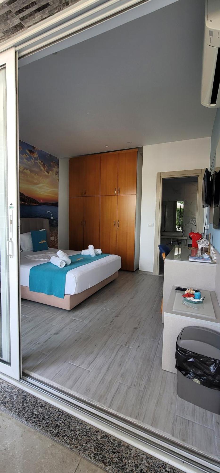 Apartament Suncoast Near Port & Saranda