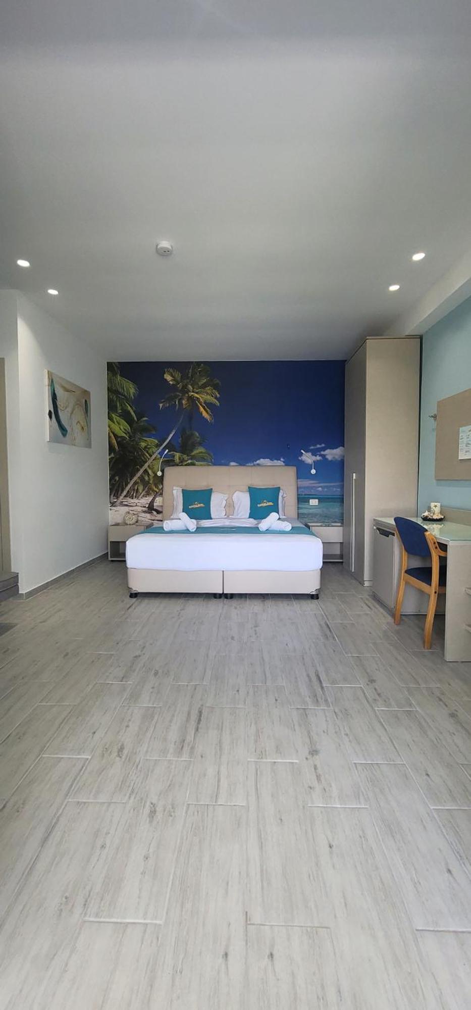 Suncoast Near Port & Apartament